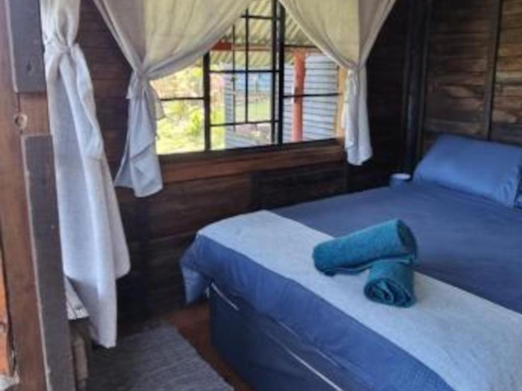 Tsitsikamma Wolf Sanctuary Eco Cabins & Teepees Stormsrivier Cameră foto